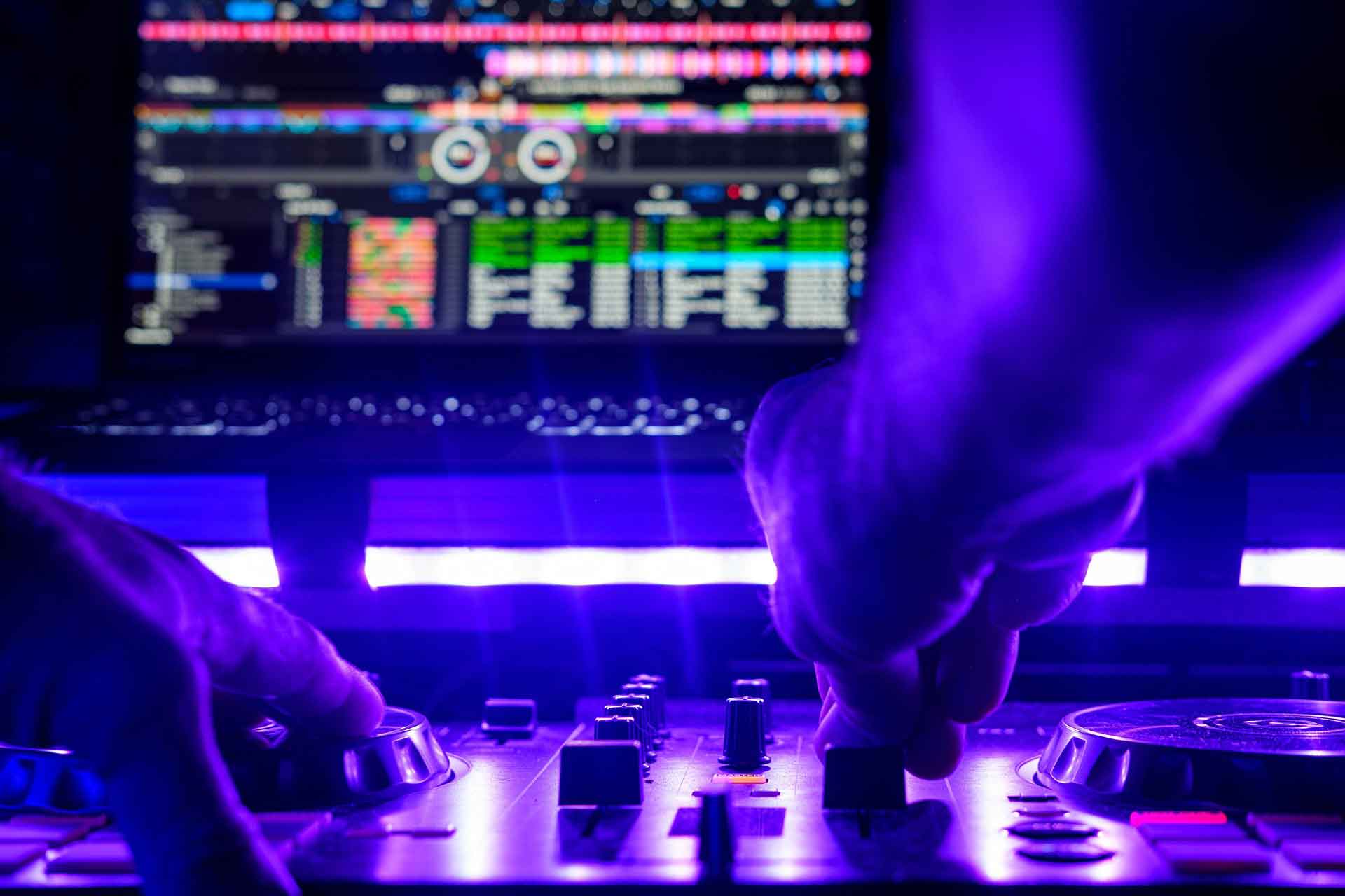 Eastern Suburbs DJ Reviews: How to Pick the Best Music for Your Event